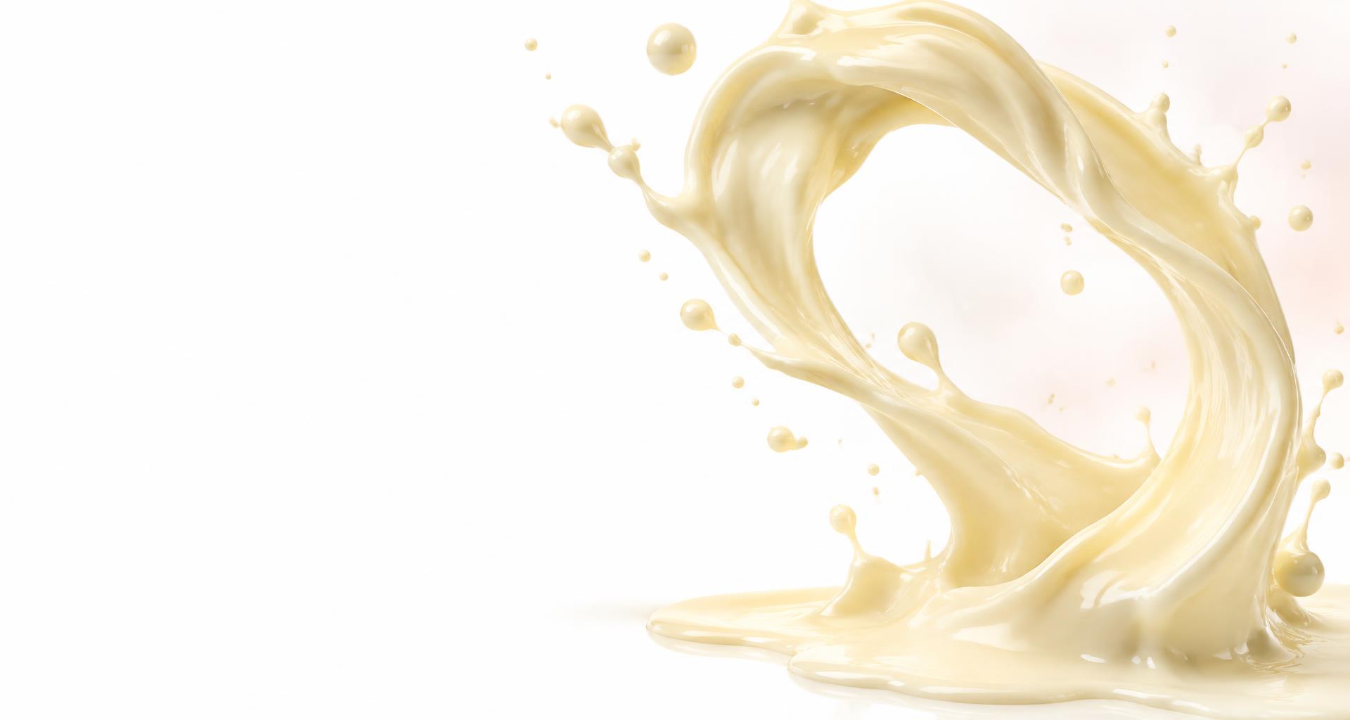 Silky vanilla custard splash
